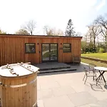 Shepherds Retreat Hutton John In A Walled Garden In A Rural Setting Only 10 Minutes For Ullswater Tatil Evi Penruddock